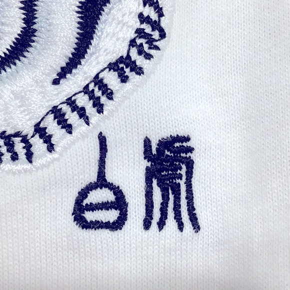 Adidas T-shirt size Large Tiger themed! 😻Juventus - Picture 6 of 7